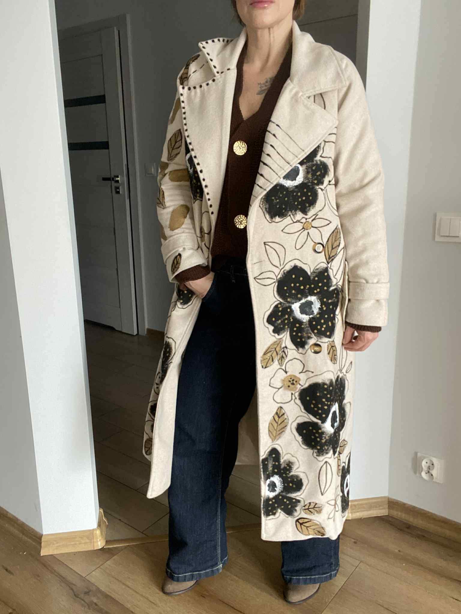 Płaszcz "W ogrodzie" 1