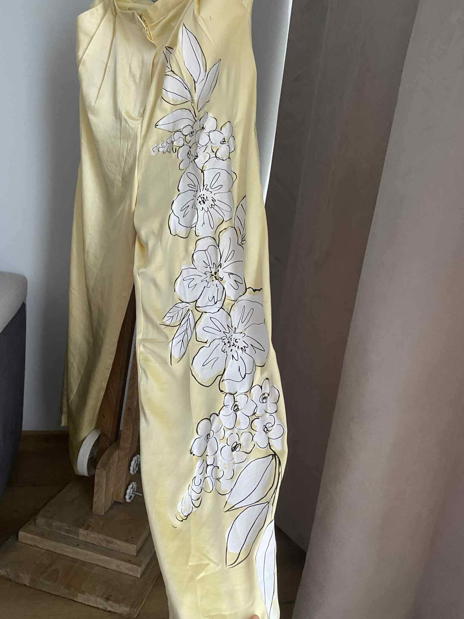 Miodowy garnitur 40/42 1